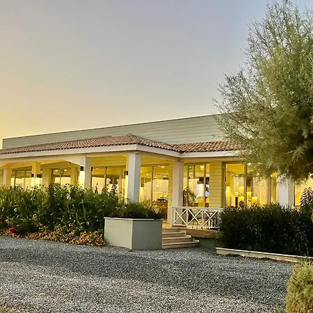 Tranquil By The Sea شقة Vokolidha