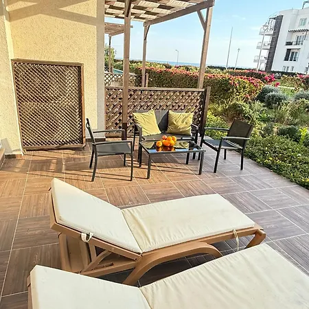 Tranquil By The Sea Vokolidha