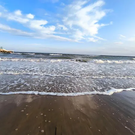 Tranquil By The Sea Appartement Vokolidha