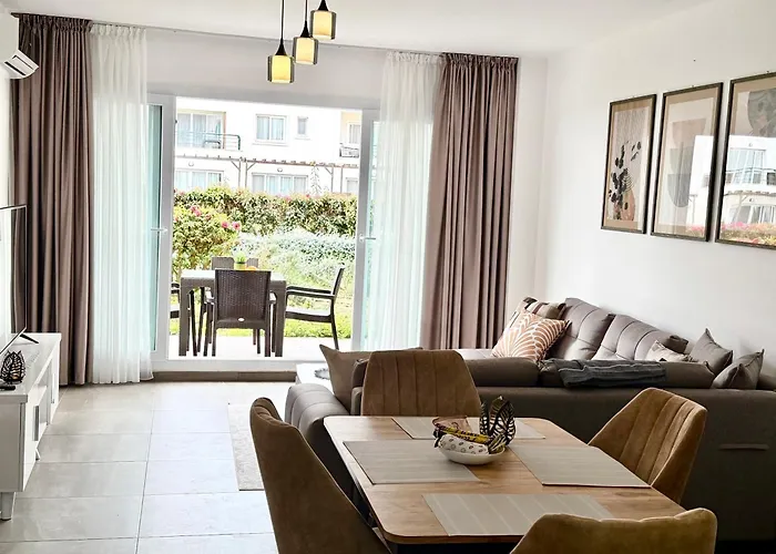 Apartamento Tranquil By The Sea